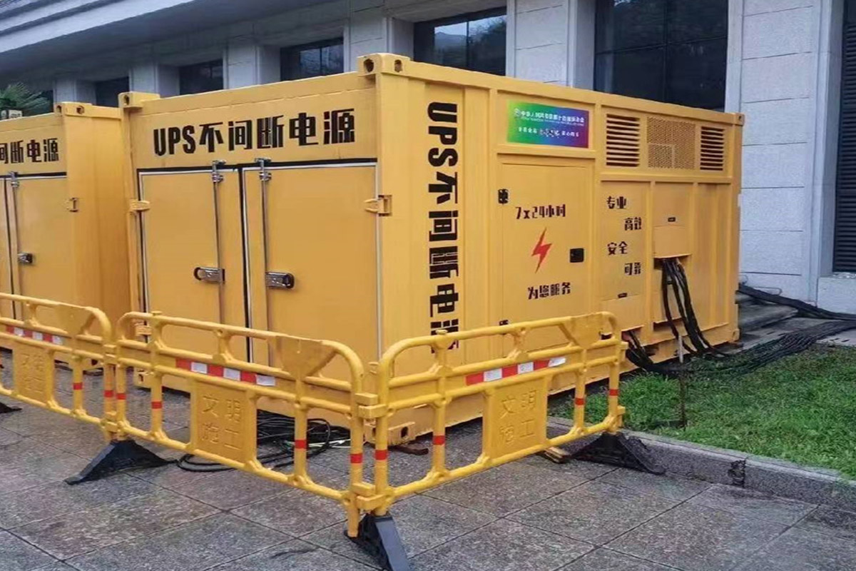 贵定发电机租赁施工现场